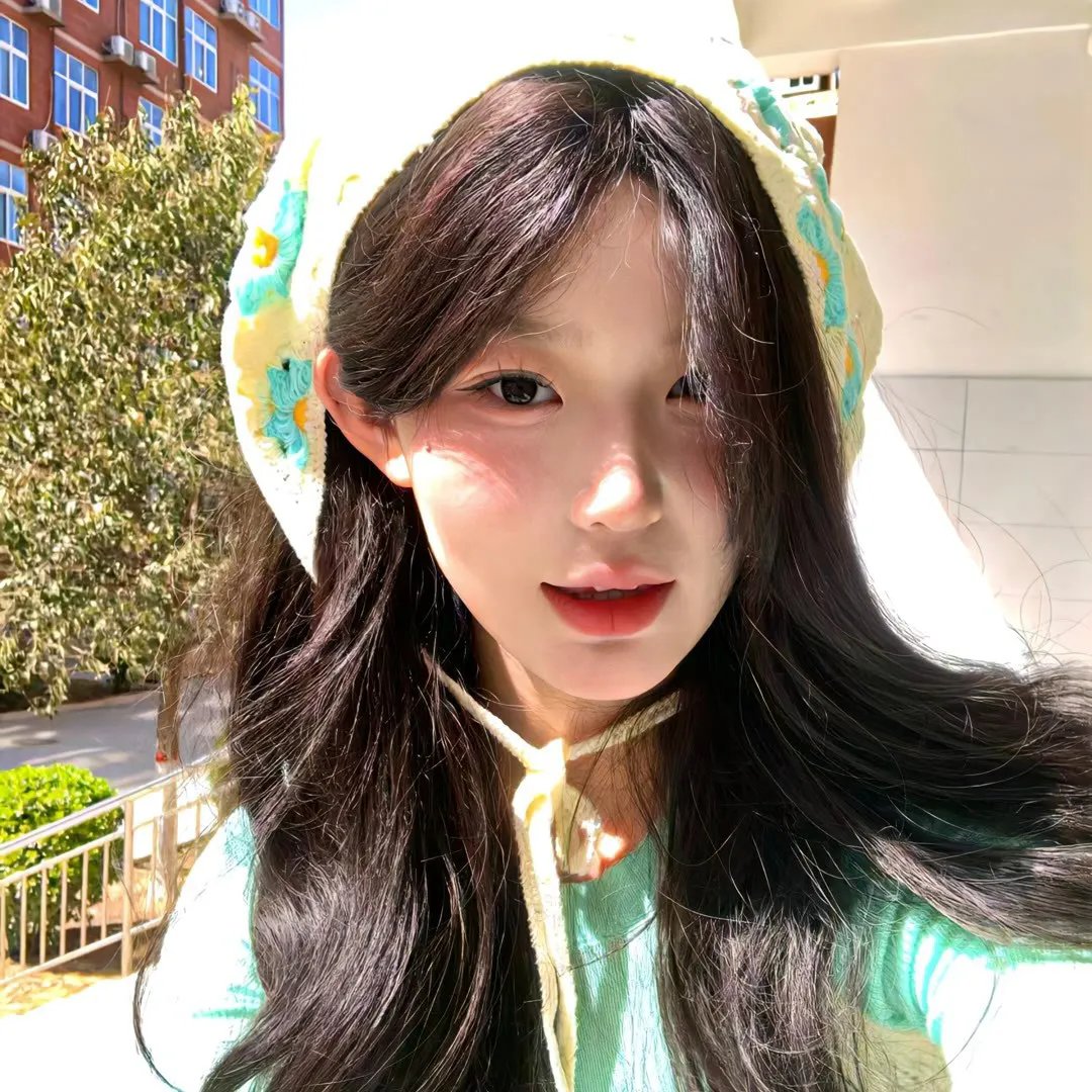 钱信伊:地下酒吧